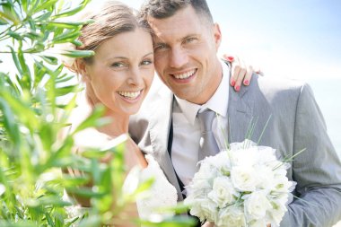  Gelin ve damat düğün gününde                     