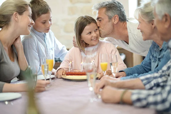 Family celebrating birthday — Stock Photo, Image