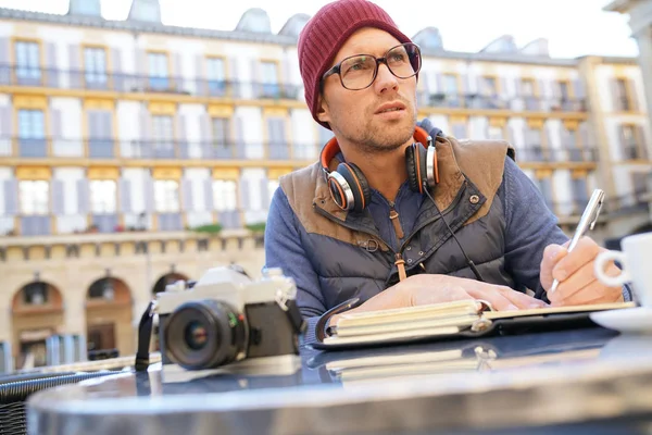 Photo reporter écrivant des notes Images De Stock Libres De Droits