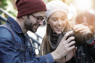 Fotoğrafçı alarak resmi kız