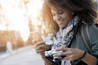 Kadın fotoğrafçı dosya aktarımı yapabilir miyim