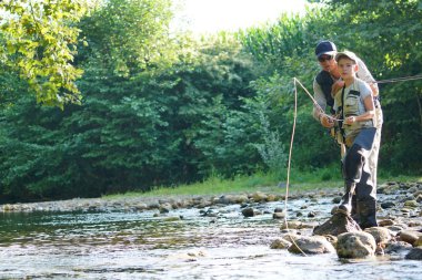 Baba oğul flörtten kullanmayı öğretmek