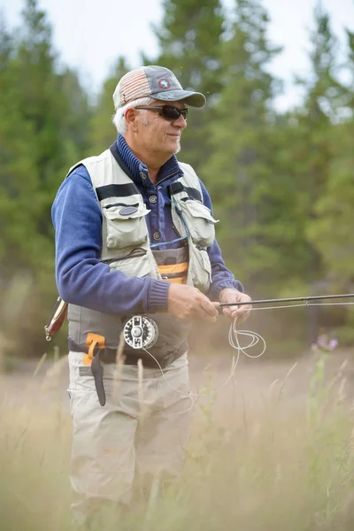 Retrato Pescador Ribera Aire Libre — Foto de Stock