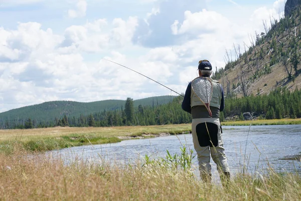 Pesca Riva Del Fiume — Foto Stock