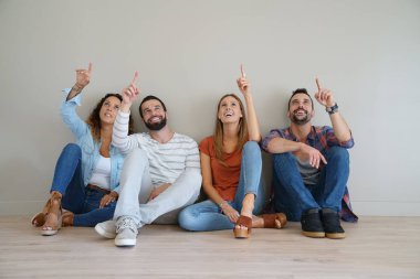 İleti, izole yukarıyı arkadaşlar