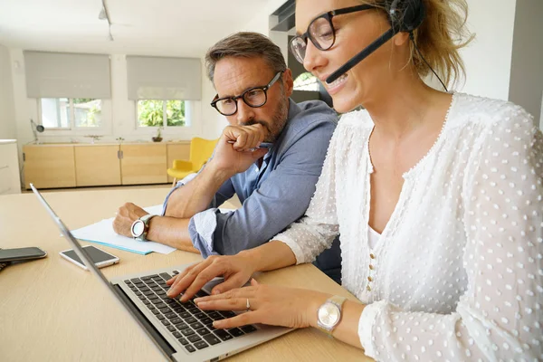 People in conference call — Stock Photo, Image