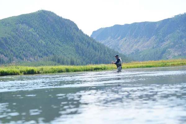 Madison river sinek balıkçı balıkçılık — Stok fotoğraf