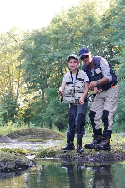 Avlanma genç çocuk ile baba