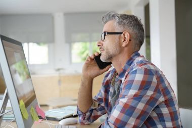 Office konuşmaktan işadamı 