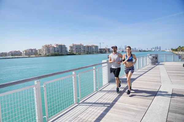Couple Jogging Miami South Beach Waterfront Pier — Stock Photo, Image