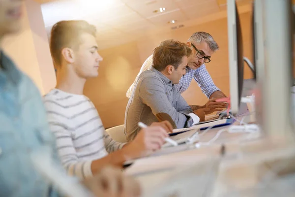 Students Attending Web Design Class Teacher — Stock Photo, Image