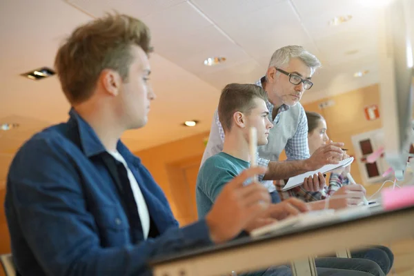 Group Students Computing Class Teacher — Stock Photo, Image