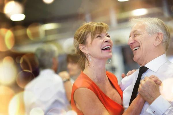 Romantische Senior Paar Samen Dansen Dance Hall — Stockfoto