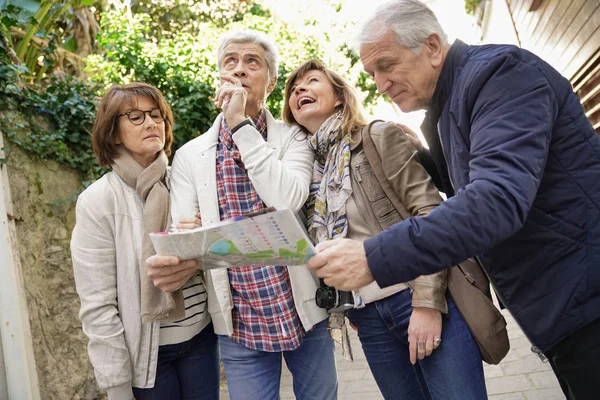 Senior Couples French Town Reading City Map — Stock Photo, Image
