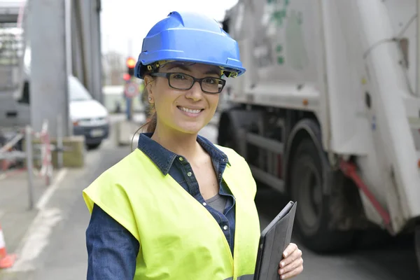 Průmyslový Inženýr Řízení Recyklace Práce Tabletem Stock Snímky