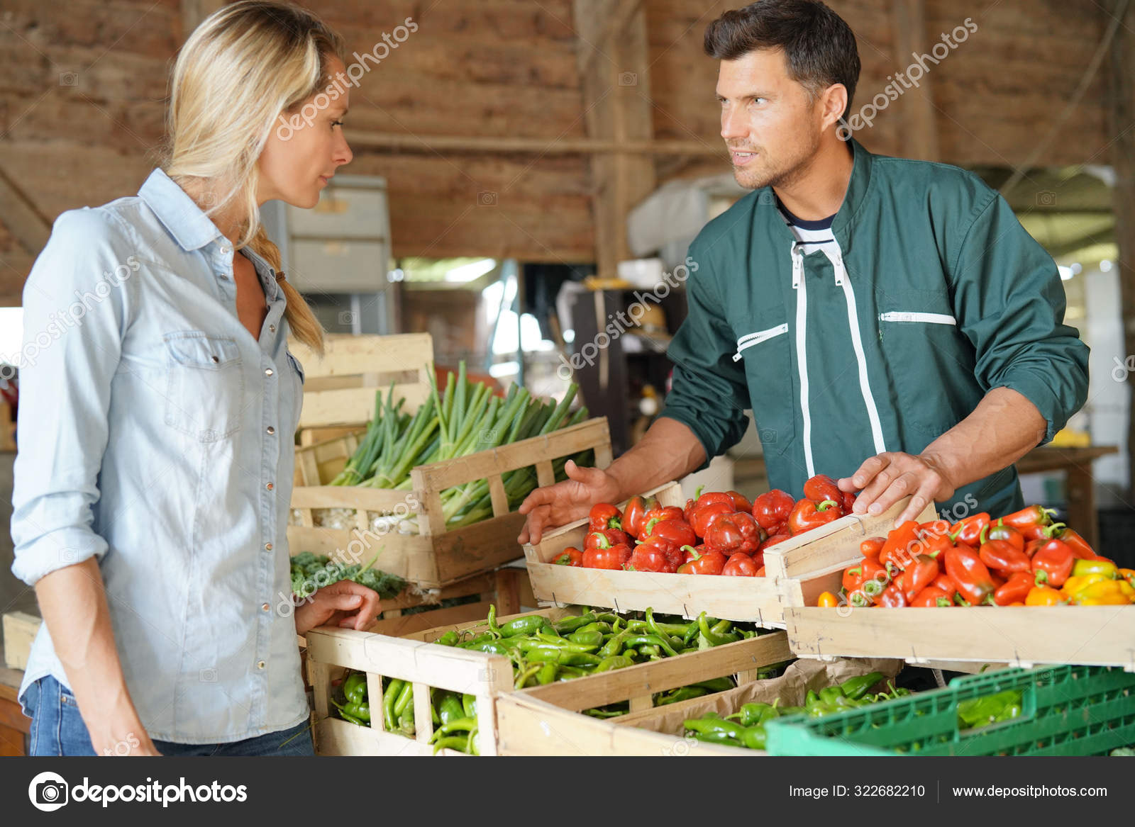 три фермера продали 540 ц зерна зерно. 1 364 т пшеницы ржи на 276 т меньше. математика 3 класс 2 часть картошка. богатый урожай фермер. фермер продал 9 покупателям по 2.