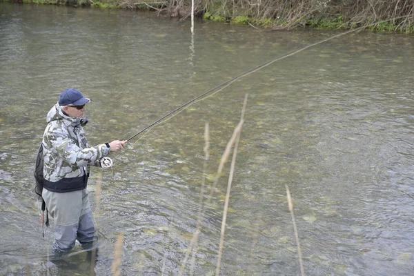 Pêcheur Mouche Rivière Hiver — Photo