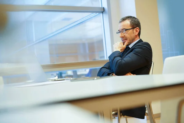 Businessman Work Being Thoughtful Front Laptop — Stock Photo, Image