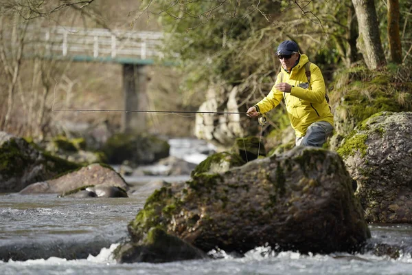 Pêcheur Mouche Rivière Hiver — Photo