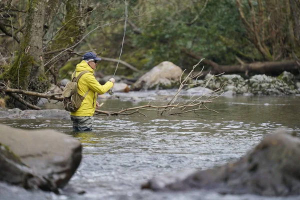 Pêcheur Mouche Rivière Hiver — Photo