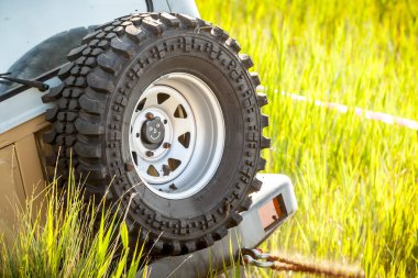 Stepne orta gülümseme simgesiyle.