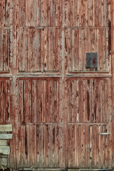 Κοντινό Πλάνο Μιας Παλιάς Ξύλινης Πόρτας Αχυρώνα — Φωτογραφία Αρχείου