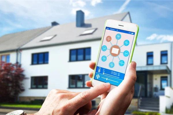 Smart Home Automation System — Stockfoto