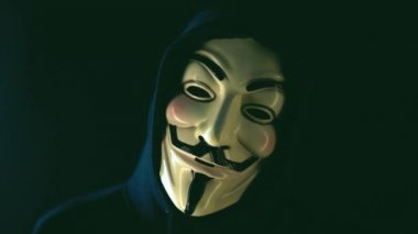 Anonim bilgisayar hacker giyen maskesi