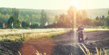 Motocross Mx toprak yolda sürme binici