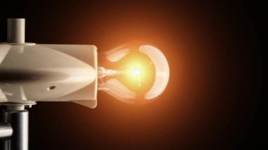 Koyu arka plan üzerinde Vintage ampul