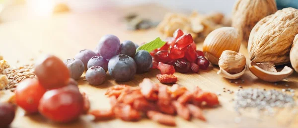 Superfood - variazione di superalimenti sani — Foto Stock