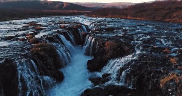 Letecký Záběr Slavného Islandu Krásnou Fascinující Jedinečnou Krajinou Řekami Horami — Stock video