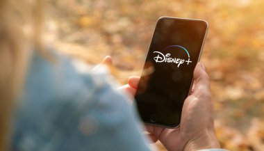 Aachen, Almanya - 07. Şubat 2020: Disney + Video Streamin