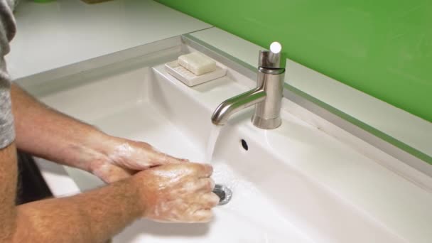 Homme Lavant Les Mains Pour Prévenir Infection Virale Nettoyer Les — Video