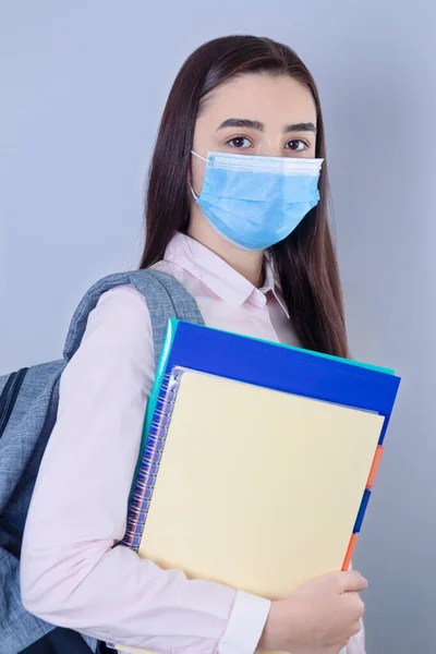 Niña Secundaria Con Máscara Cara Volviendo Escuela Estudiante Lista Para —  Fotos de Stock