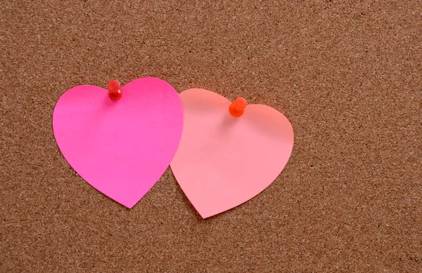 Notas de papel em forma de coração com envelope — Fotografia de Stock