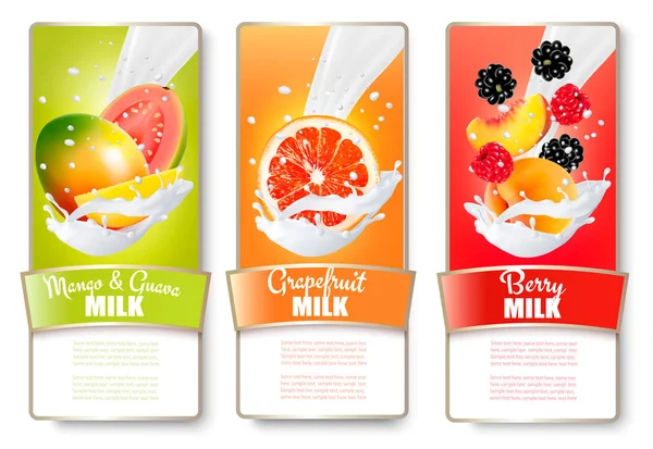 Conjunto de tres etiquetas de fruta en salpicaduras de leche. Guayaba, mango , — Archivo Imágenes Vectoriales