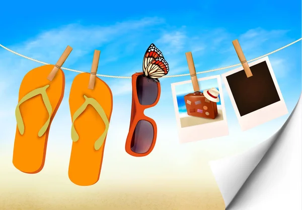 Chanclas, gafas de sol y tarjetas de fotos colgando de una cuerda. Verano — Vector de stock