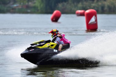 Bucharest, Romanya-23 Eylül: profesyonel jet ski biniciler co