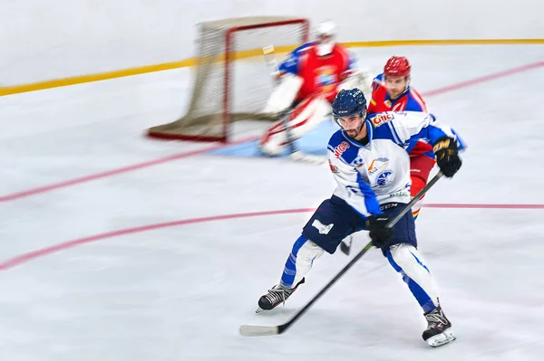 Galati, rumänien - märz 05: unbekannte hockeyspieler messen sich — Stockfoto