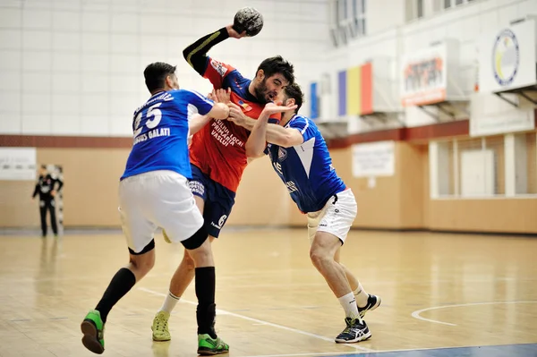 GALATI, ROUMANIA - MARCH 19: Unidentified players in action at R — Stock Photo, Image