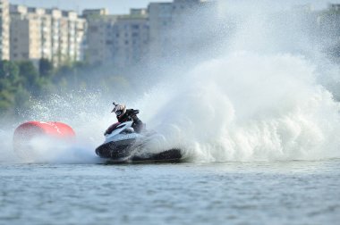 Bucharest, Romanya-23 Eylül: profesyonel jet ski biniciler co