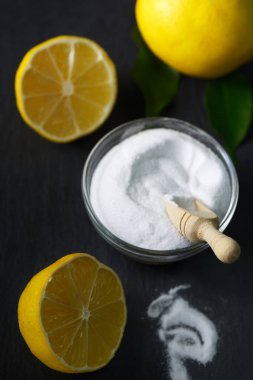 Limon ve doğal yüz fırçalayın için kabartma tozu