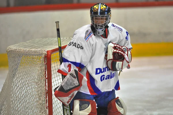 GALATI, ROUMANIE - 17 DÉCEMBRE : Compétition de joueurs de hockey non identifiés — Photo