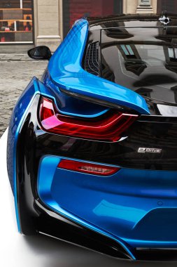 Chicago, Il - 18 Kasım: Bmw i8 concept elektrikli araç yakınındaki 