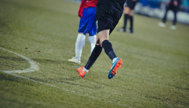 Galati, Romanya - 5 Mart: Bilinmeyen Futbol oyuncular perforgalati