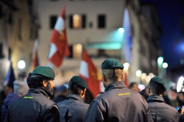 Florence, İtalya - 12 Kasım 2016: i karşı tezahür insanlar