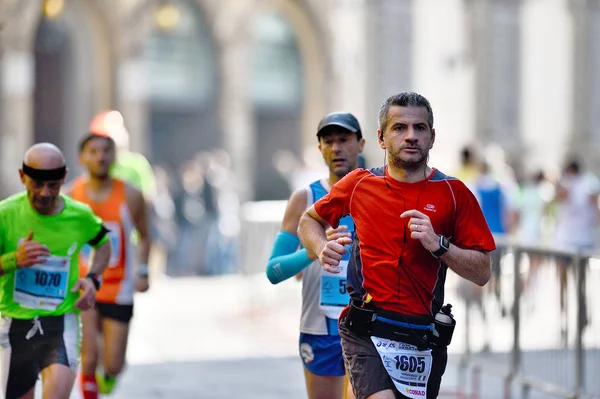 Florence, Italy - 17 May 2015: The traditional annual marathon i — Stock Photo, Image