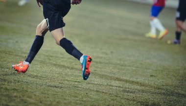 Galati, Romanya - 5 Mart: Bilinmeyen futbol oyuncu detay futbol maçında Dinamo Bükreş vs. Otelul Galati gerçekleştirir, 0-1, Smarch 5 2015 Galati, Romanya üzerinde Puan