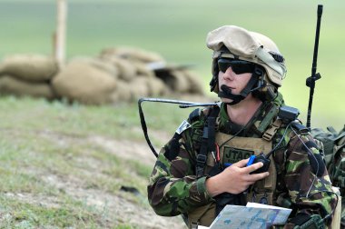 Galati, Romanya - 15 Mayıs: Romen Jtac çokgen içinde askeri 